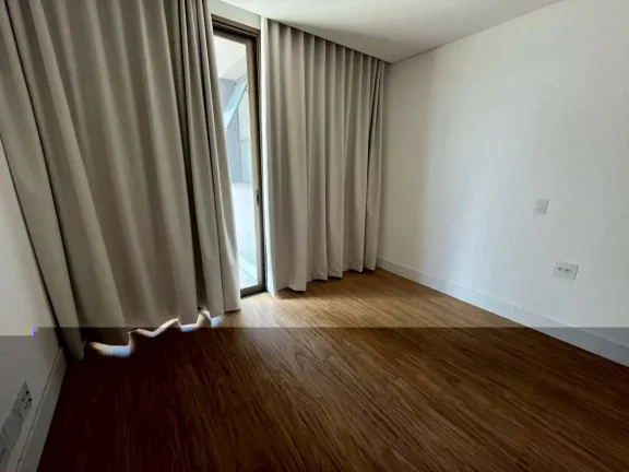 Imagem Apartamento de Luxo com 4 Suítes e 4 Vagas, Ampla Área Externa e Sofisticação em Cada Detalhe!