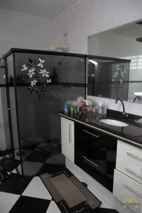 Imagem Casa com 250m² 5 vagas de garagem à Venda por R$850.000,00 - Cidade Nova - Jundiaí/SP