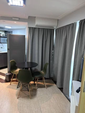 Imagem Flat para aluguel possui 43 m2 quadrados com 1 quarto em Cerqueira César SP