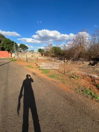 Imagem Terreno 8.470 m2 no Parque das Gameleiras, Uberaba