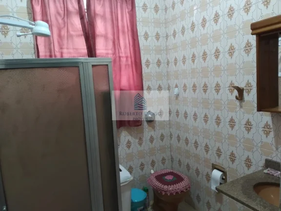 Imagem Oportunidade Imperdível: Casa à Venda em São João de Meriti-RJ, no Bairro Agostinho Porto - 3 quartos, 1 banheiro, 3 vagas, 92m².