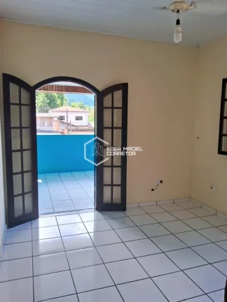 Imagem Apresentamos este lindo sobrado ideal para quem busca conforto, praticidade e excelente localizaçã...