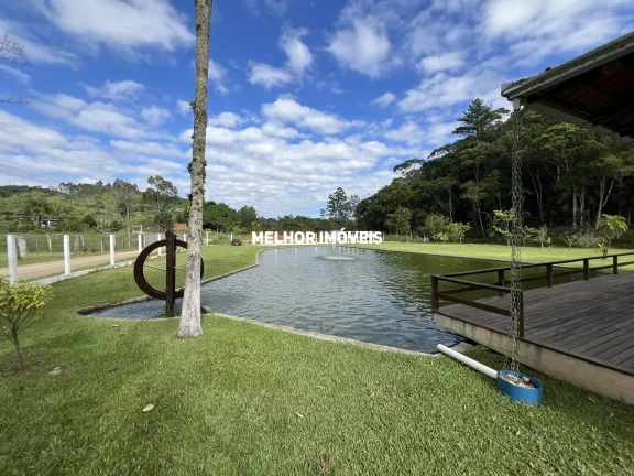Imagem Sítio a venda com 26.000 m² no Bairro Rio do Meio em Camboriú - SC