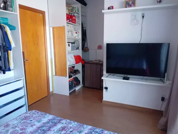Imagem Casa duplex à venda, 3 quartos, 1 suíte, 3 vagas, São João Batista - Belo Horizonte/MG