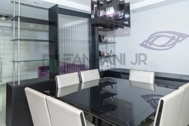 Imagem Imperdível apartamento de luxo em Moema, São Paulo-SP: 4 quartos, 2 suítes, 3 salas, 4 banheiros, 2 vagas de garagem, 174 m².