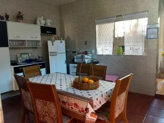 Imagem Casa-Sobrado-para-Venda-em-Santa-Luzia-Aparecida-SP