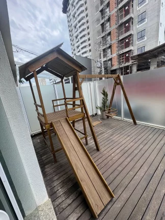 Imagem Apartamento com 2 dormitórios sendo 1 suíte e 1 vaga no bairro Vila Operária em Itajaí