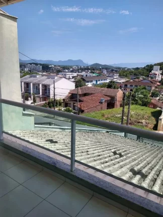 Imagem Geminado com 3 dormitórios sendo 1 suíte e 2 vagas - Floresta | Joinville/SC