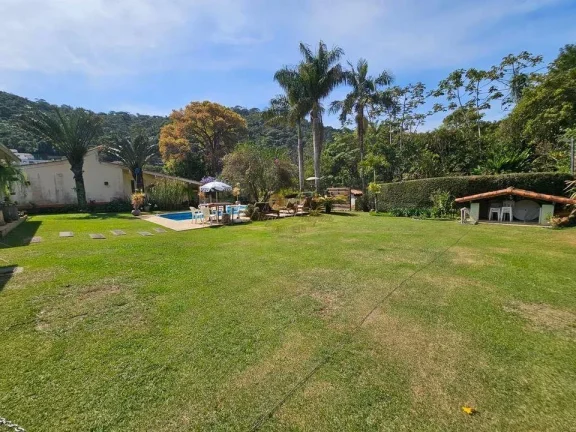 Imagem Casa para Venda em Teresópolis / RJ no bairro Albuquerque