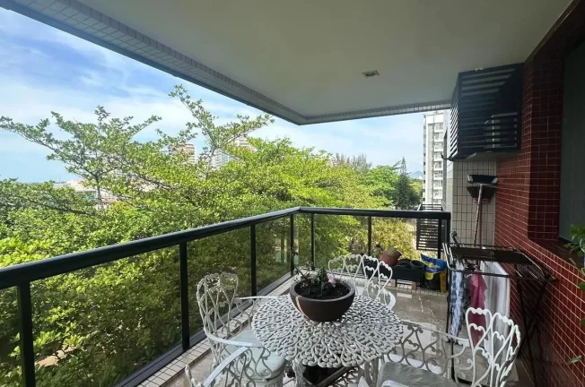 Imagem Apartamento para Venda em Rio de Janeiro, Barra da Tijuca, 4 dormitórios, 1 suíte, 3 banheiros, 2 vagas