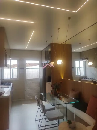 Imagem Casas à venda condomínio fechado Villagio Eucaliptos - Área útil 58 m2 com 2 dormitórios sendo 1 suí