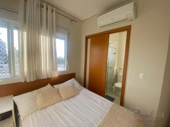 Imagem Belíssimo apartamento, próximo a beira mar, ao lado da casa do governador em prédio com alto padr...