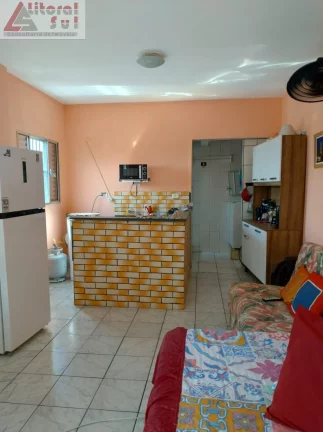 Imagem Apartamento à venda em Praia Grande-SP, bairro Ocian: 1 quarto, 1 sala, 1 banheiro, 32,00m² de área.