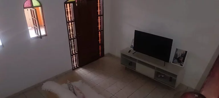 Imagem Casa com 3 dormitórios à venda, 167 m² por R$ 350.000,00 - Jardim Varan - Suzano/SP