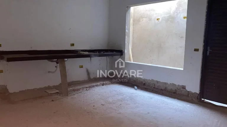 Imagem Casa com 3 dormitórios à venda, 180 m² por R$ 650.000,00 - Alto da Boa Vista - Itumbiara/GO