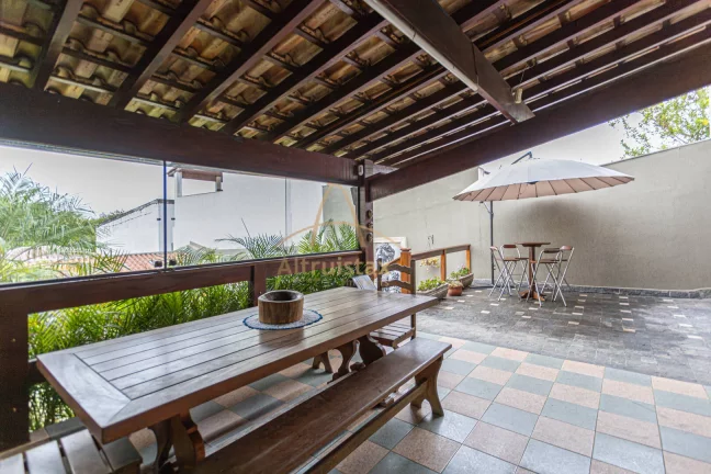 Imagem Casa 2 dormitório à venda no Jd. Bela Vista - Osasco / SP