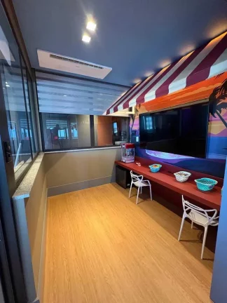 Imagem Apartamento com 3 suítes e 2 vagas de garagem em Piçarras/SC