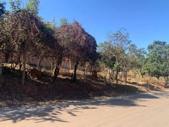 Imagem EXCELENTE LOTE NO BAIRRO JARDIM DAS MANGABEIRAS.