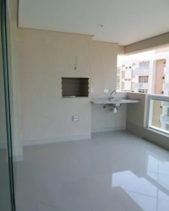 Imagem Apartamento à venda no Guarujá na Praia das Pitangueiras.