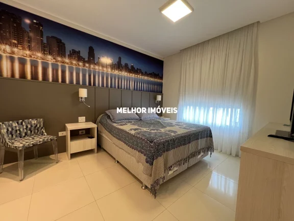Imagem Apartamento mobiliado á venda com 3 suítes, 2 vagas de garagem localizado em Balneário Camboriú