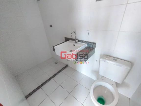 Imagem Apartamento com 2 dormitórios à venda, 60 m² por R$ 330.000,00 - Nova São Pedro - São Pedro da Aldeia/RJ