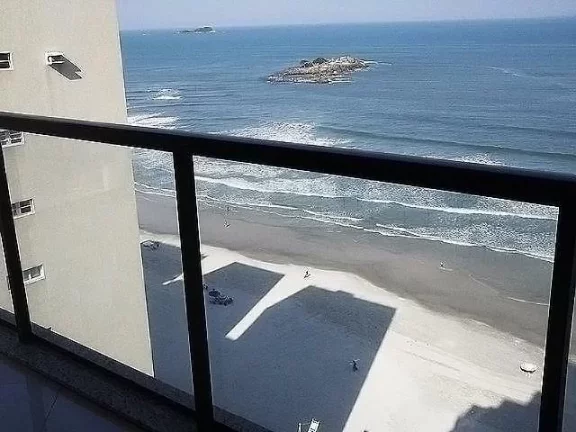 Imagem Pitangueiras - Maravilhosa cobertura, frente total para o mar e área de lazer no prédio.