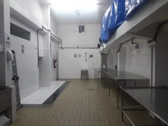 Imagem CASA PARA VENDA E LOCAÇÃO COM 335 M² EM BOA LOCALIZAÇÃO