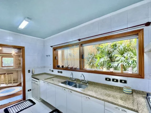 Imagem Casa em Condomínio a Venda no bairro Granja Viana - Cotia, SP