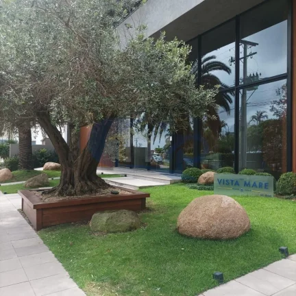Imagem Apartamento á venda com 2 dormitórios no Predial em Torres/RS