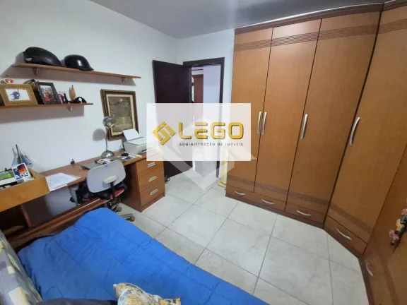Imagem Excelente casa em condomínio fechado em Jacarepaguá