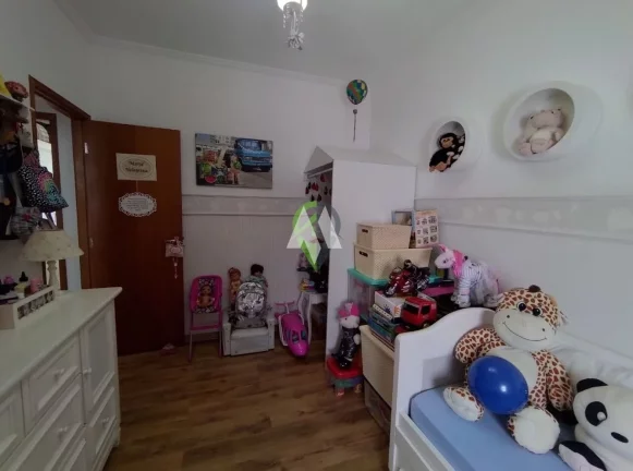 Imagem Aconchegante Sobrado em Villagio no charmoso bairro do Boqueirão