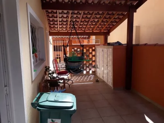Imagem Casa com 3 Quartos à Venda, 321 m² em Jardim Do Golf I - Jandira