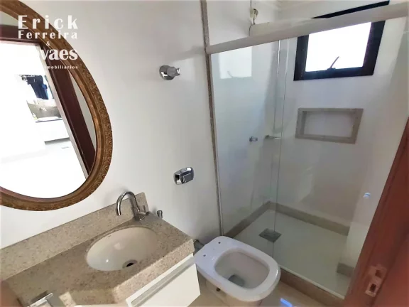 Imagem Apartamento de Frente para o Mar de Alto Padrão Para Alugar Temporada Edifício Maison Classic Avenida Beira Mar Praia do Morro Guarapari