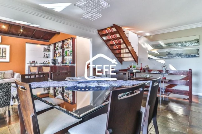 Imagem Casa à venda, 452 m² por R$ 1.795.000,00 - Itaipu - Niterói/RJ