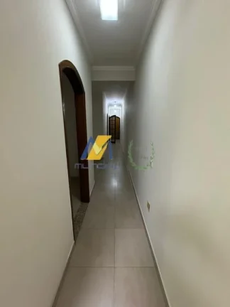 Imagem Sobrado à Venda com 264m², 4 dormitórios, 1 suíte, 2 salas e 2 vagas!!!