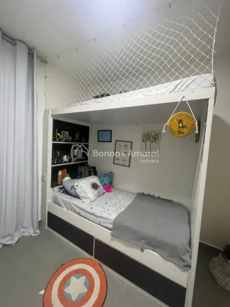 Imagem Linda e aconchegante casa, com 3 quartos sendo 1 suíte, 1 banheiro social, 1 lavabo com armário pl...