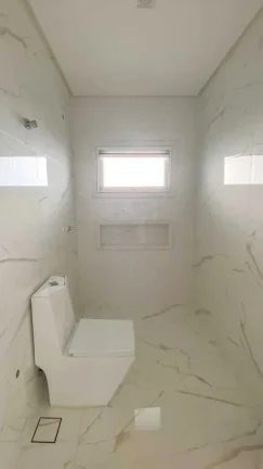Imagem Casa com 4 suítes e 4 vagas de garagem - Campeche, Florianópolis/SC
