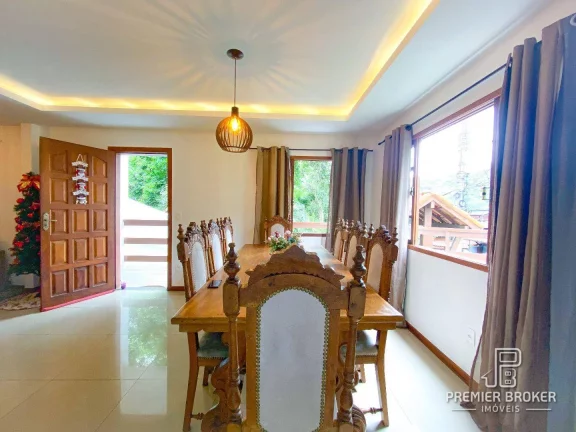 Imagem Casa à venda, 160 m² por R$ 789.000,00 - Pimenteiras - Teresópolis/RJ