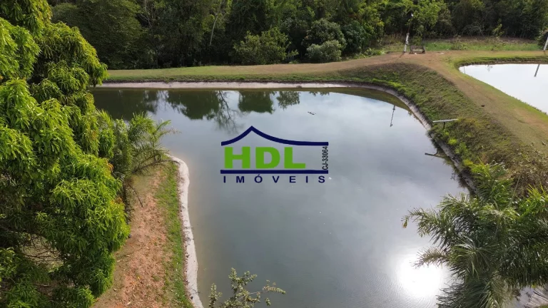 Imagem Chácara Exclusiva Riquíssima d´água em Hidrolândia/GO