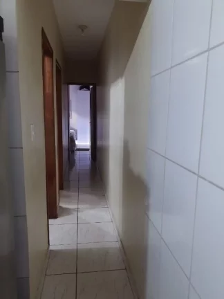 Imagem Casa à venda na Avenida Brasília, próxima ao mercado Nagumo
