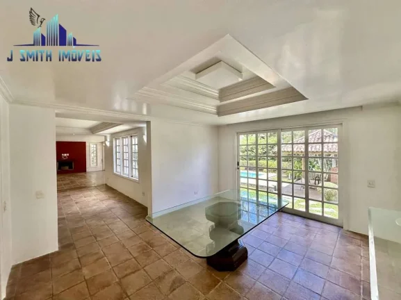 Imagem MARAVILHOSA CASA, RÚSTICA, ESTILO GRANJA, 3 SUÍTES, TERRENO 2.065m²