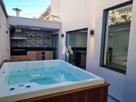 Imagem Casa à venda na Ponta da Praia em Santos