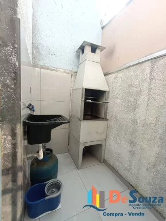 Imagem Lindos Geminados Próximo ao Mar