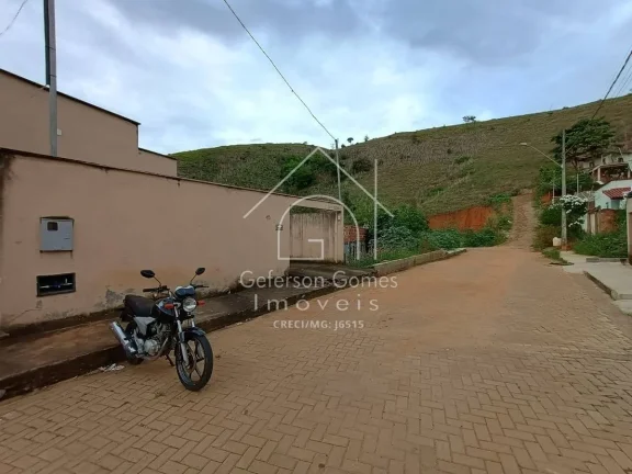 Imagem Casa à venda - Treze de Junho - Mantena - MG