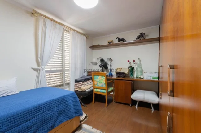 Imagem Excelente cobertura duplex, com área de lazer privativa e 03 vagas de garagem.