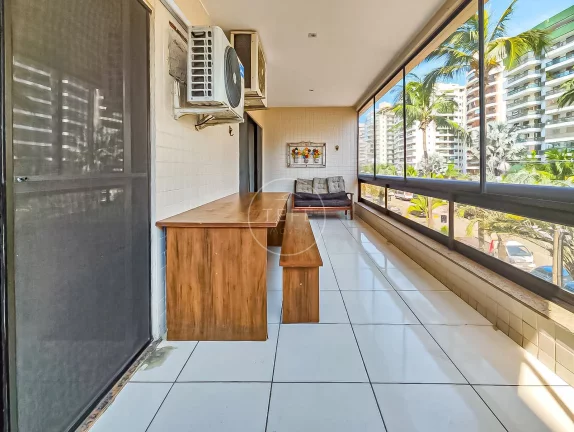Imagem APARTAMENTO de 3 QUARTOS com 150m² na BARRA OLÍMPICA