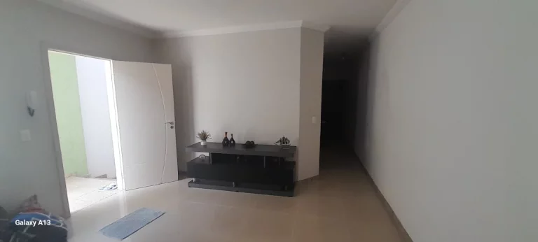 Imagem Casa à Venda no Jaqueline BH: 180m², 2 Quartos, 1 Suíte – R$700mil