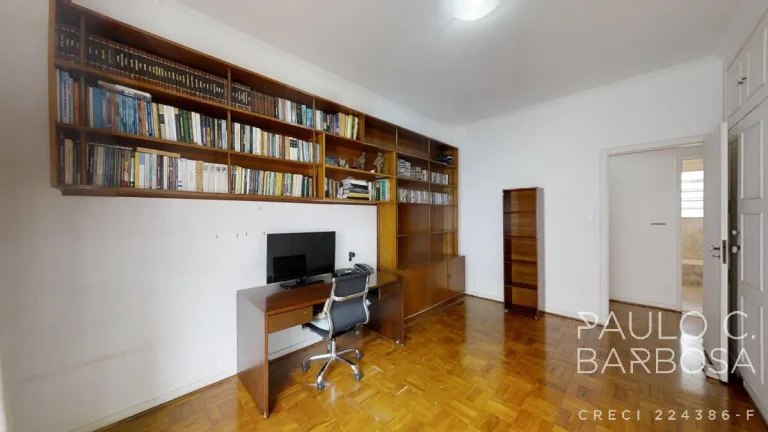 Imagem Bela Vista Venda - 5 Dormitórios (3 Suítes) - 2 Vagas - 485m² Para Reforma