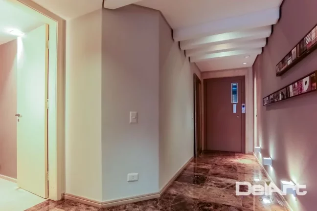 Imagem Apartamento em frente do Clube Curitibano - com 4 dormitórios à venda, 247 m² por R$ 1.890.000 - Água Verde - Curitiba/PR