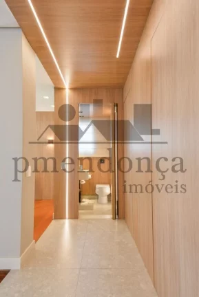 Imagem Apartamento reformado na rua monte Alegre com 3 suítes e 3 vagas, 177m²